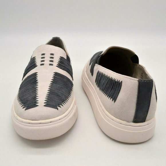 Lori Goldstein Womens Baize Kid Suede Slip On Sneakers Sz‎ 8.5M Ash Grey New - Picture 3 of 6